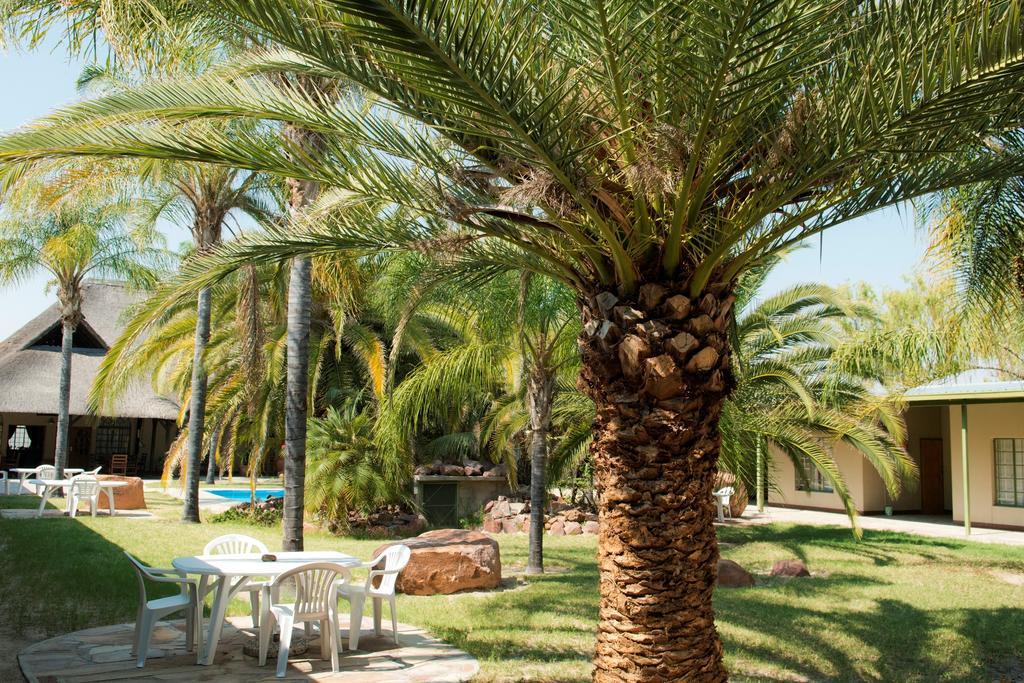 Hotel Oshakati Country Zewnętrze zdjęcie