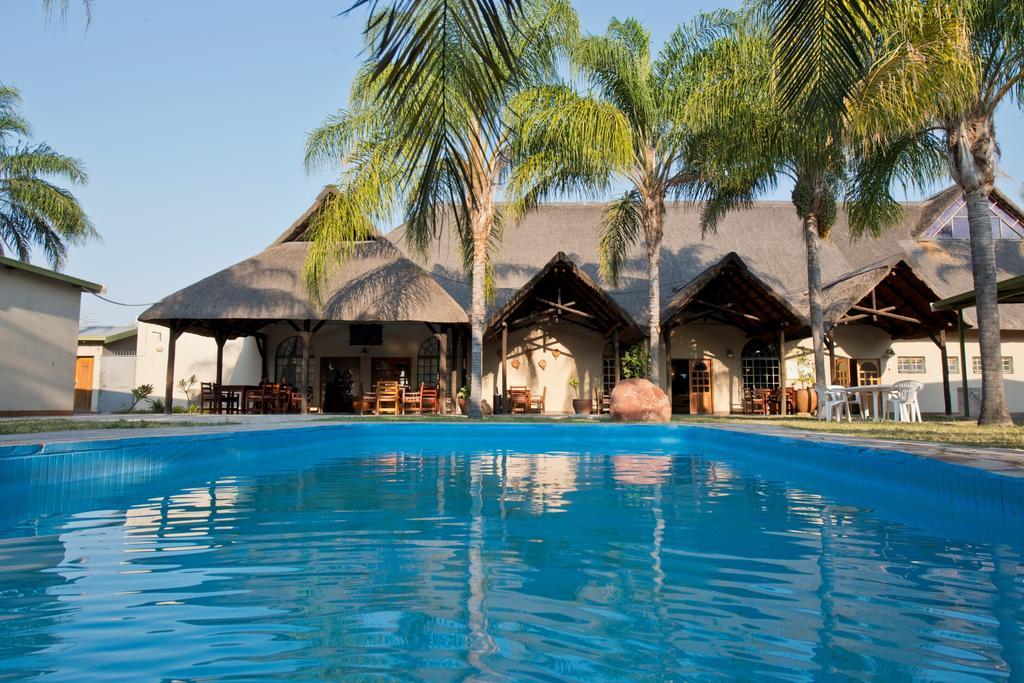 Hotel Oshakati Country Zewnętrze zdjęcie