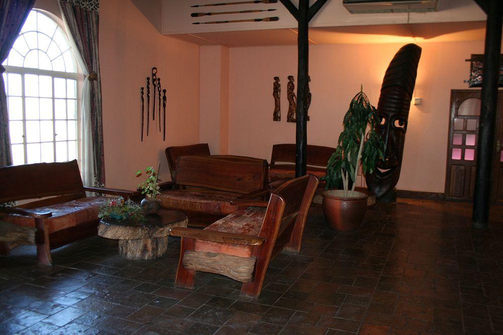 Hotel Oshakati Country Zewnętrze zdjęcie